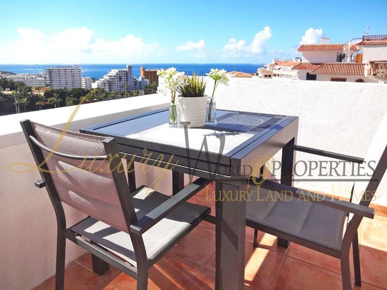Penthouse for Sale in Costa Adeje, Tenerife, España 3
