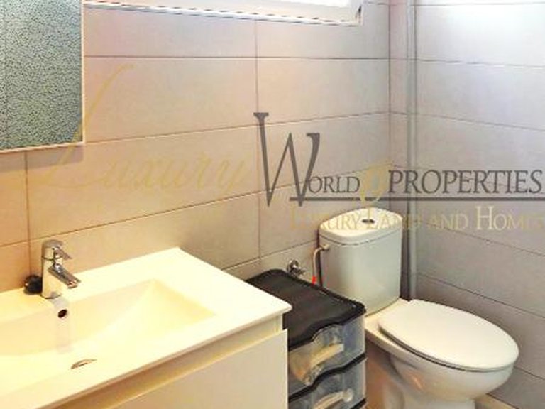 Penthouse for Sale in Costa Adeje, Tenerife, España 16