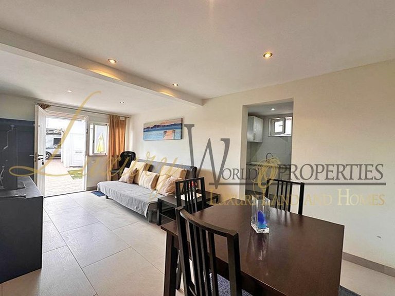 Villa for Sale in Buzanada, Tenerife, España 10