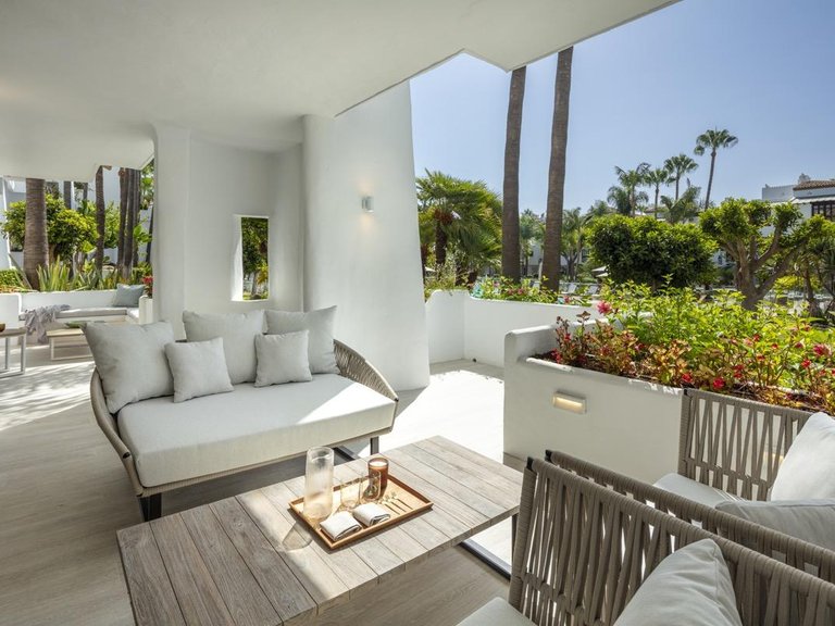 Apartment for Sale in Marbella, Malaga 17