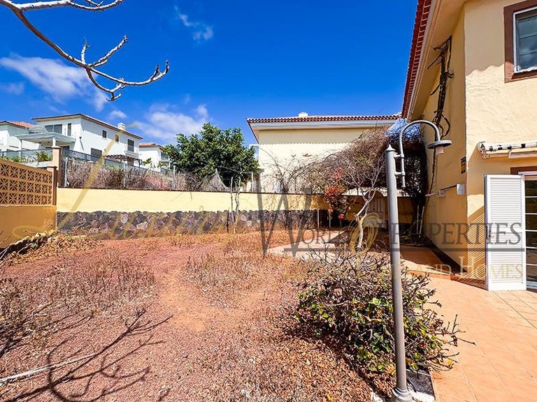 Apartment for Sale in Chayofa, Tenerife, España 27