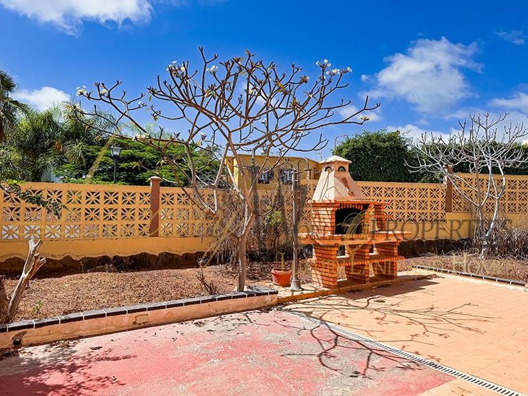 Apartment for Sale in Chayofa, Tenerife, España 21