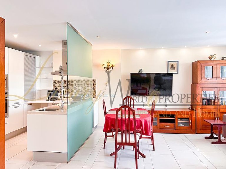 Apartment for Sale in Palm Mar, Tenerife, España 19