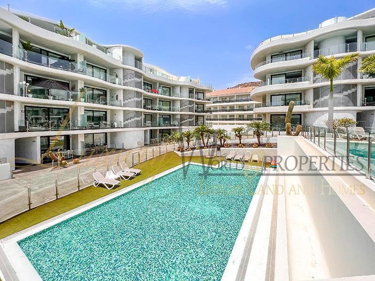 Apartment for Sale in Palm Mar, Tenerife, España 5