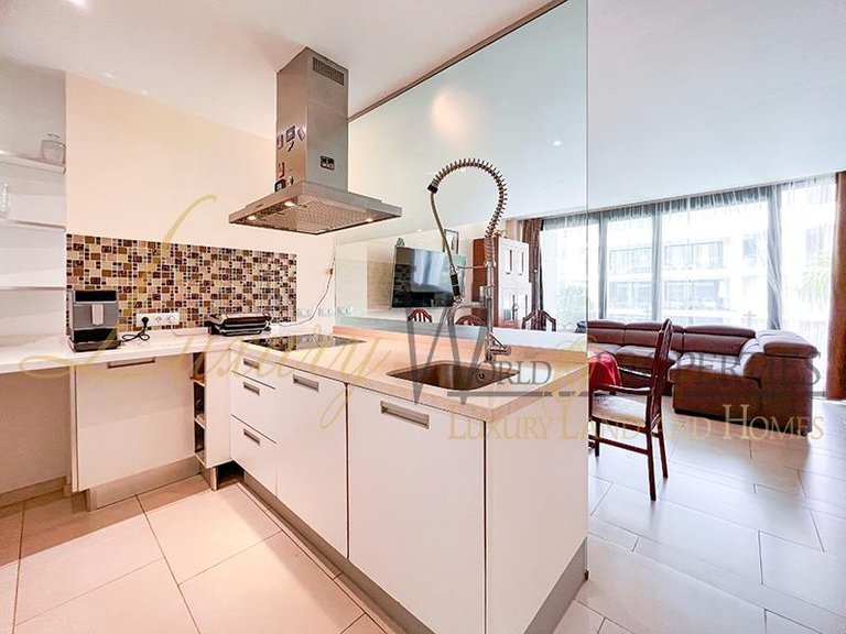 Apartment for Sale in Palm Mar, Tenerife, España 24