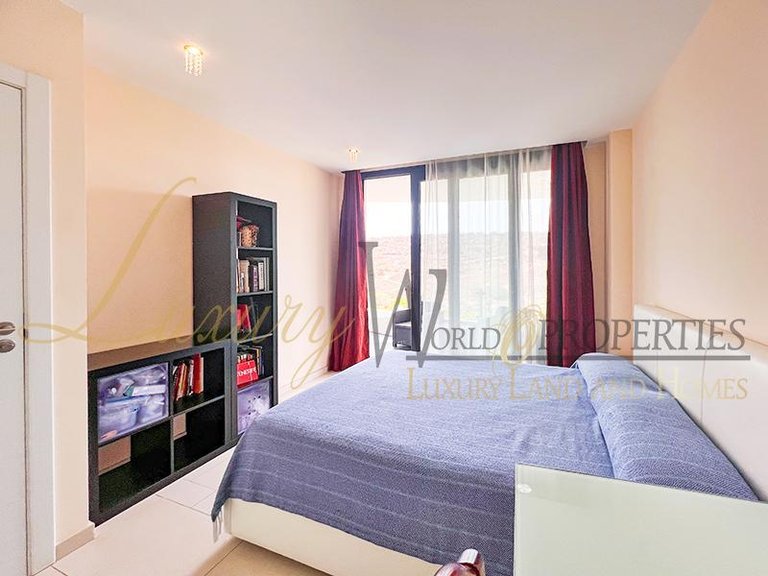 Apartment for Sale in Palm Mar, Tenerife, España 42