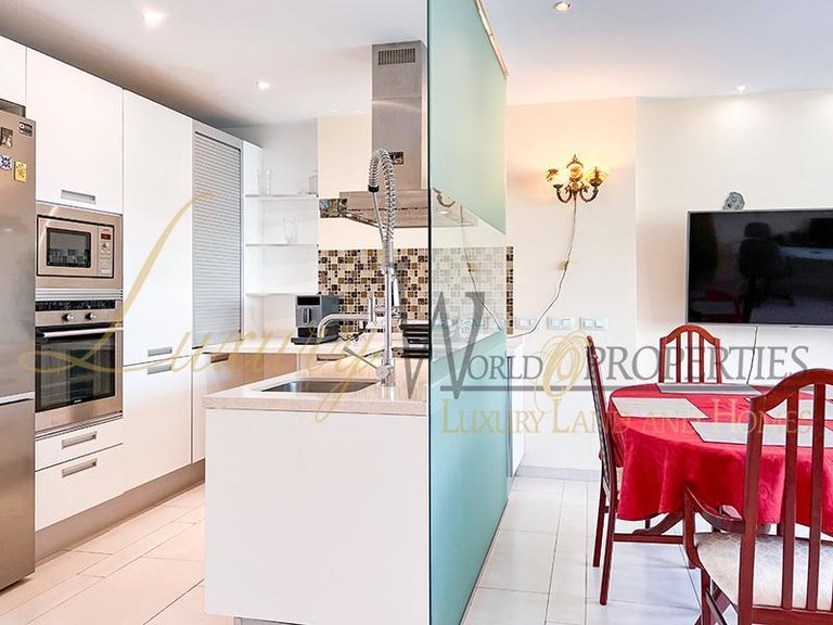 Apartment for Sale in Palm Mar, Tenerife, España 25