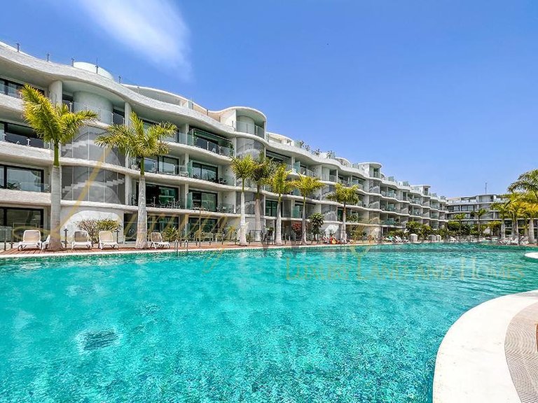 Apartment for Sale in Palm Mar, Tenerife, España 3