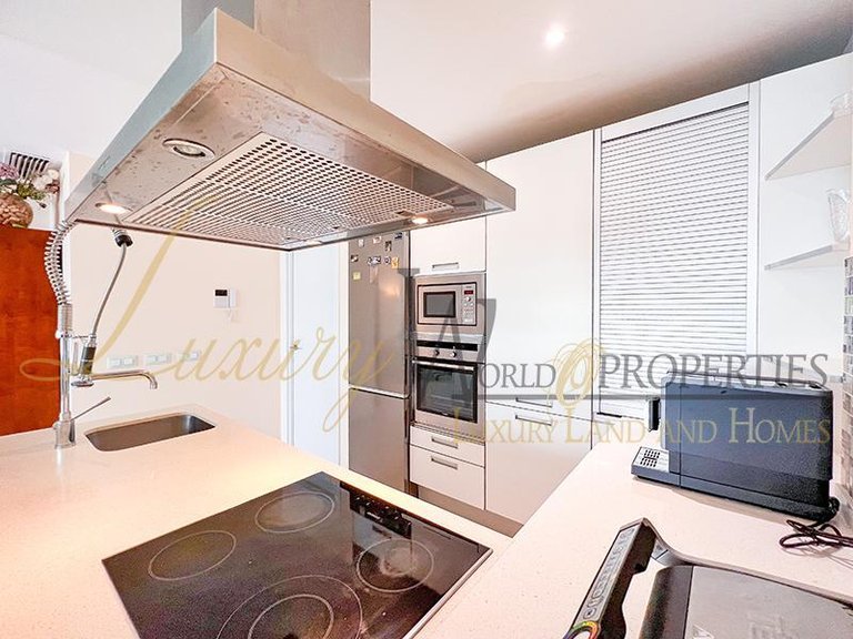 Apartment for Sale in Palm Mar, Tenerife, España 20