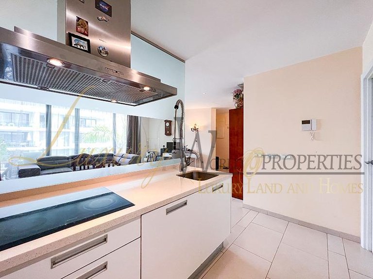 Apartment for Sale in Palm Mar, Tenerife, España 21