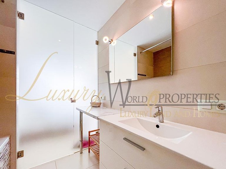 Apartment for Sale in Palm Mar, Tenerife, España 38