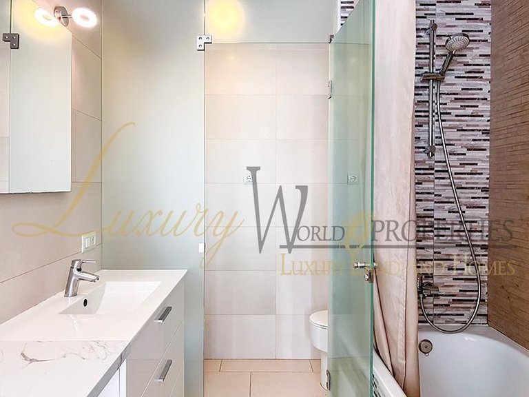 Apartment for Sale in Palm Mar, Tenerife, España 35