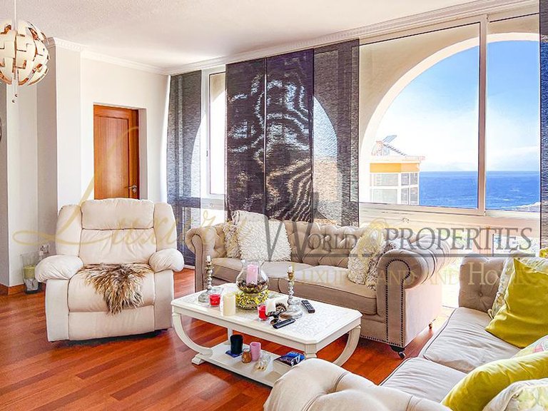 Town House for Sale in Costa Adeje, Tenerife, España 4