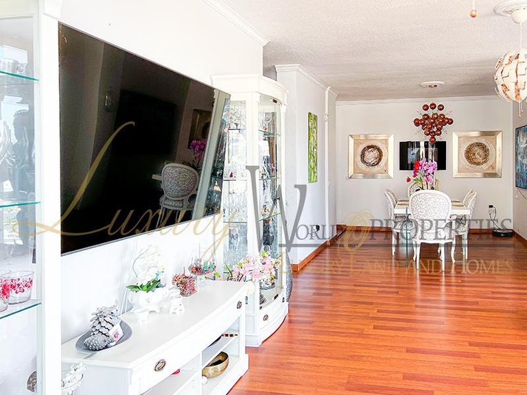 Town House for Sale in Costa Adeje, Tenerife, España 13