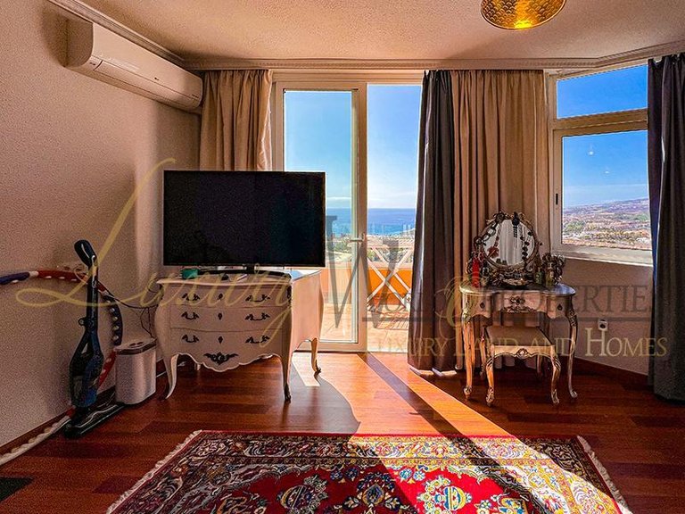 Town House for Sale in Costa Adeje, Tenerife, España 34