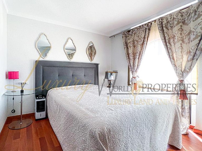 Town House for Sale in Costa Adeje, Tenerife, España 23