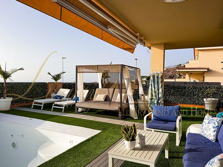 Villa for Sale in Puerto De Santiago, Tenerife, España 19