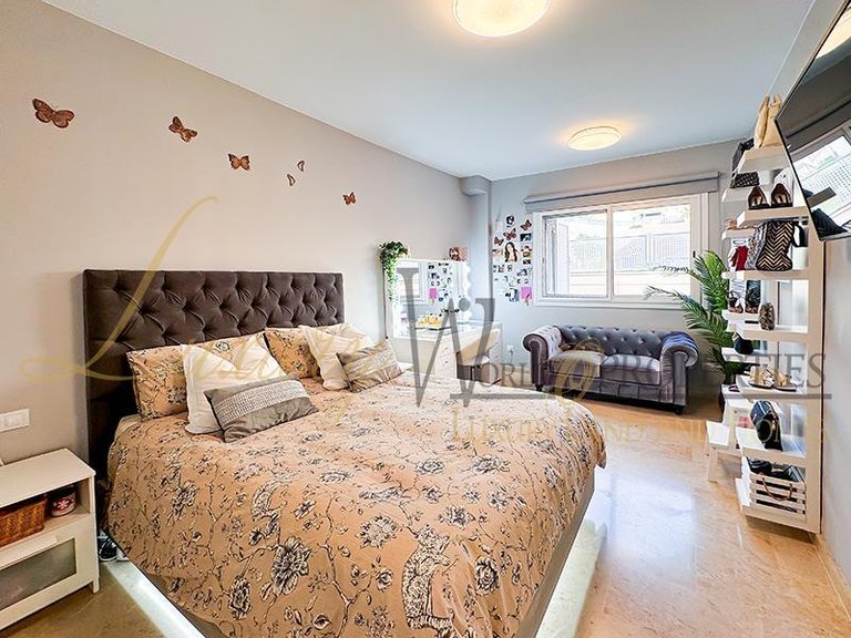 Villa for Sale in Puerto De Santiago, Tenerife, España 41