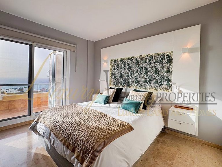 Villa for Sale in Puerto De Santiago, Tenerife, España 27