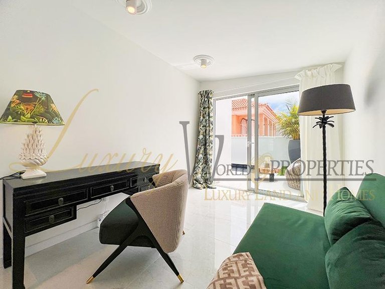 Villa for Sale in Adeje, Tenerife, España 34