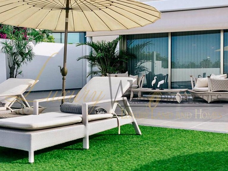 Villa for Sale in Costa Adeje, Tenerife, España 5