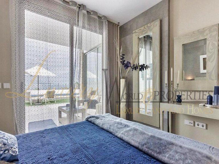 Villa for Sale in Costa Adeje, Tenerife, España 30