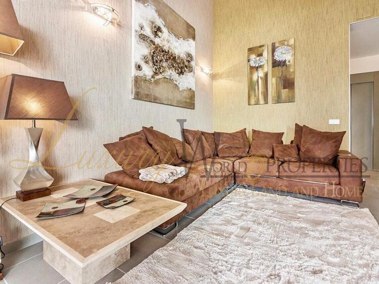 Villa for Sale in Costa Adeje, Tenerife, España 23