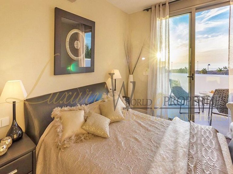 Villa for Sale in Costa Adeje, Tenerife, España 33