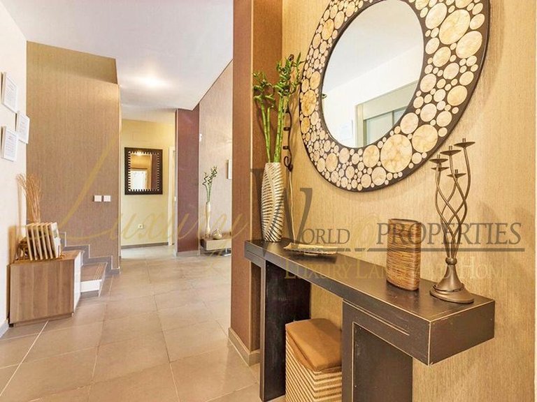 Villa for Sale in Costa Adeje, Tenerife, España 25