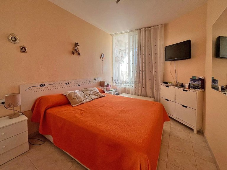 Apartment for Sale in Playa De Las Americas, Tenerife, España 7