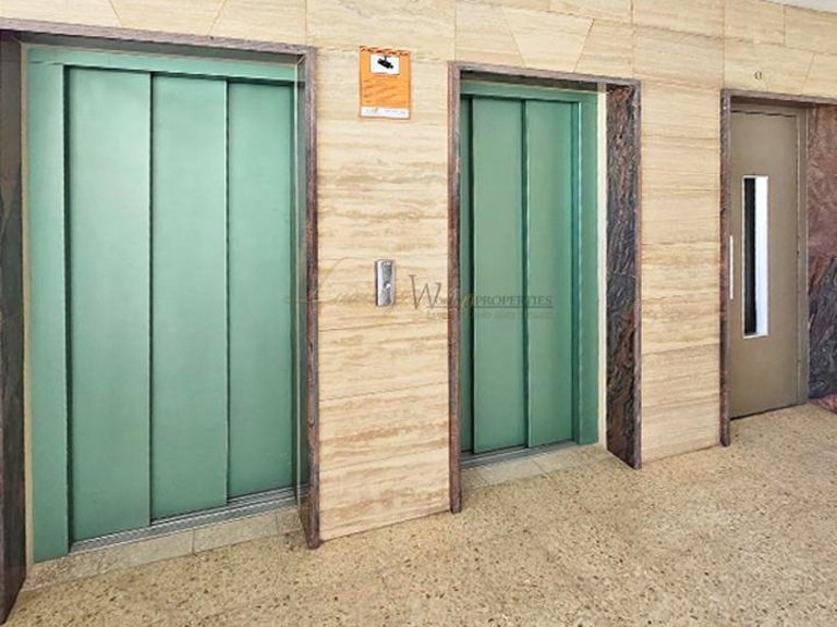 Apartment for Sale in Playa De Las Americas, Tenerife, España 9