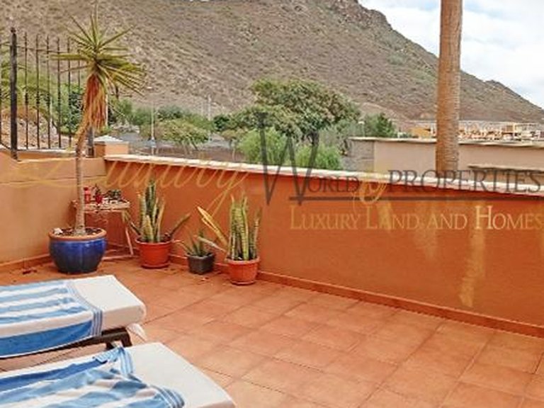 Apartment for Sale in Costa Adeje, Tenerife, España 2