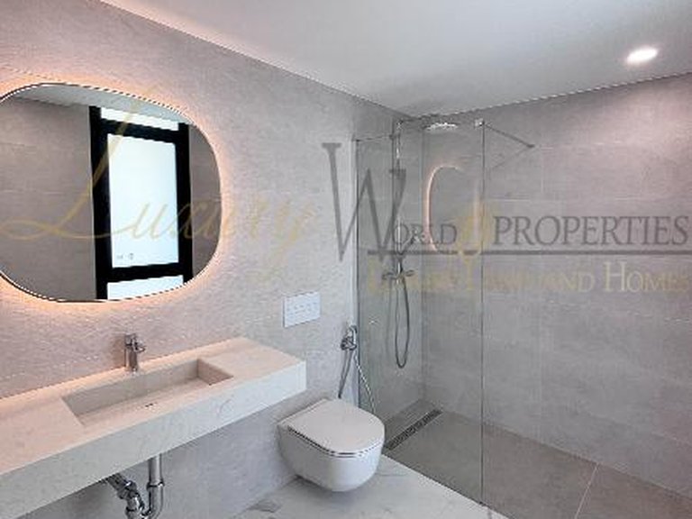 Villa for Sale in Costa Adeje, Tenerife, España 33