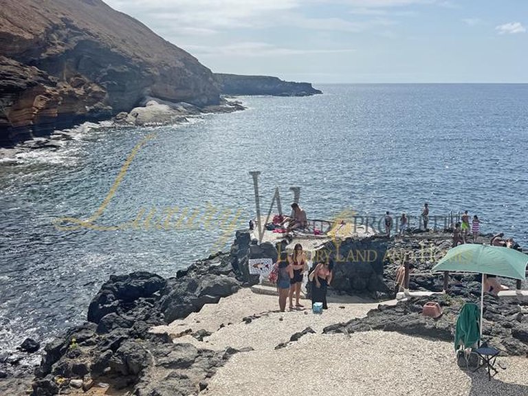 Apartment for Sale in Costa Del Silencio, Tenerife, España 19