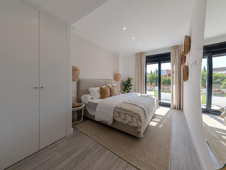 Apartment for Sale in Estepona, Malaga 14