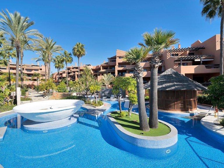 Apartment for Sale in Estepona, Malaga 2