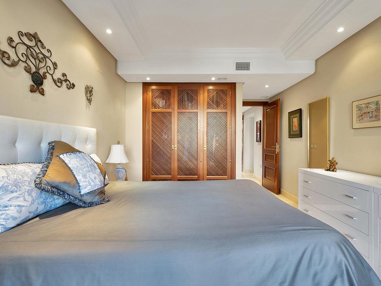 Apartment for Sale in Estepona, Malaga 44