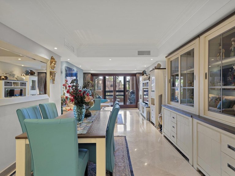 Apartment for Sale in Estepona, Malaga 32
