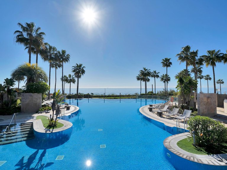 Apartment for Sale in Estepona, Malaga 1