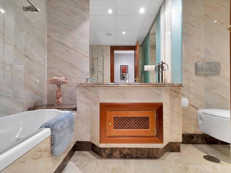 Apartment for Sale in Estepona, Malaga 42