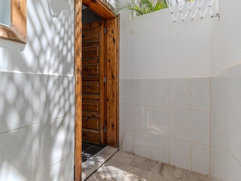 Villa for Sale in Playa De Las Americas, Tenerife, España 23