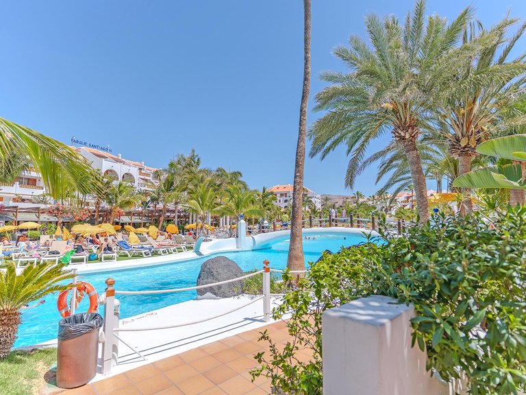 Villa for Sale in Playa De Las Americas, Tenerife, España 14