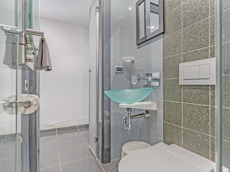 Villa for Sale in Playa De Las Americas, Tenerife, España 26