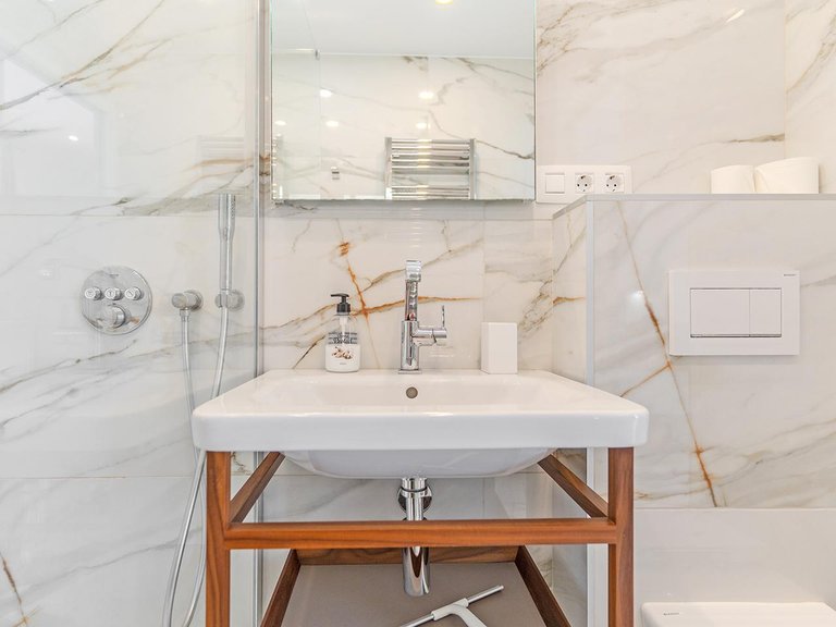 Villa for Sale in Playa De Las Americas, Tenerife, España 32