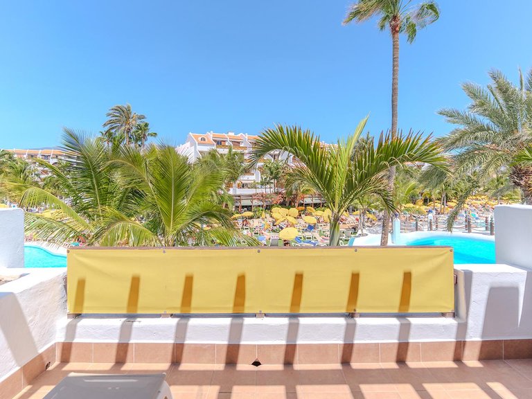 Villa for Sale in Playa De Las Americas, Tenerife, España 40