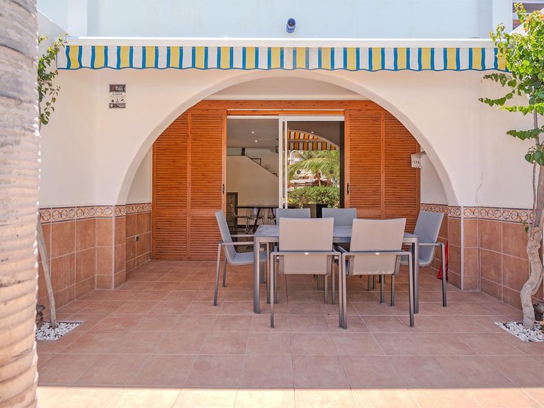 Villa for Sale in Playa De Las Americas, Tenerife, España 12