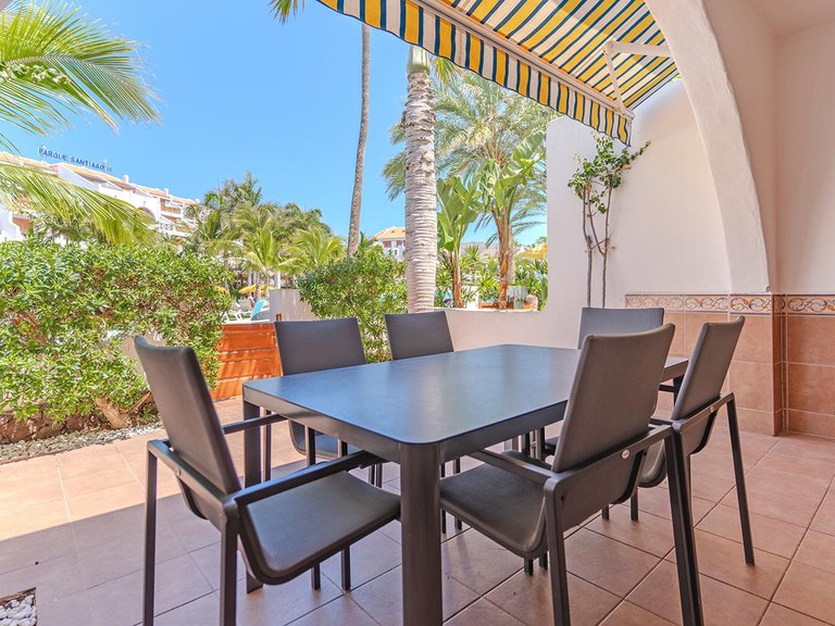 Villa for Sale in Playa De Las Americas, Tenerife, España 11