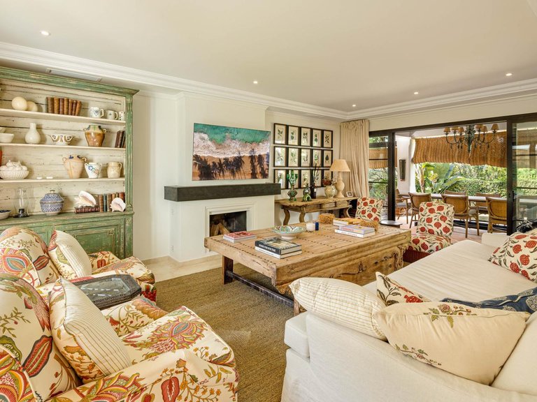 Villa for Sale in Benahavís, Malaga 2