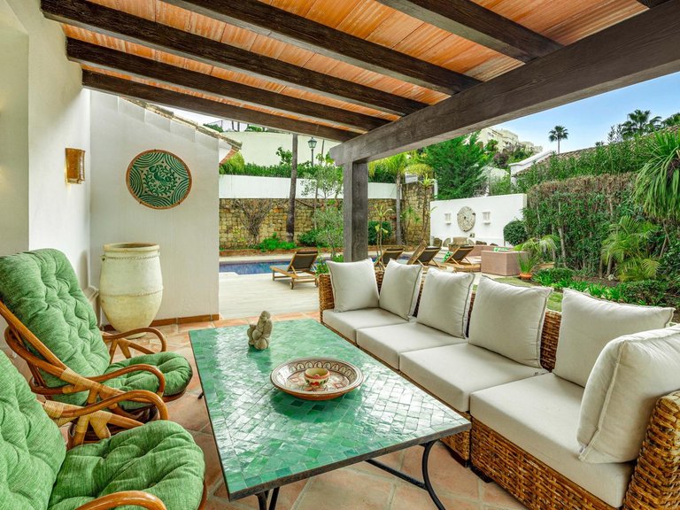 Villa for Sale in Benahavís, Malaga 9