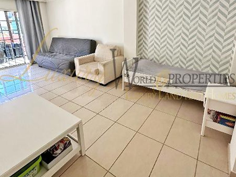 Apartment for Sale in Costa Adeje, Tenerife, España 5